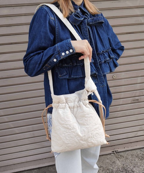 CONTROL FREAK / CTFK（コントロールフリーク）の「CONTROL FREAK(コントロールフリーク)ペイズリーキルトminiショルダー（ショルダーバッグ・レディース・アイボリー/モカ/ブラック/シルバー/ブルー・FREE）」の21枚目の写真