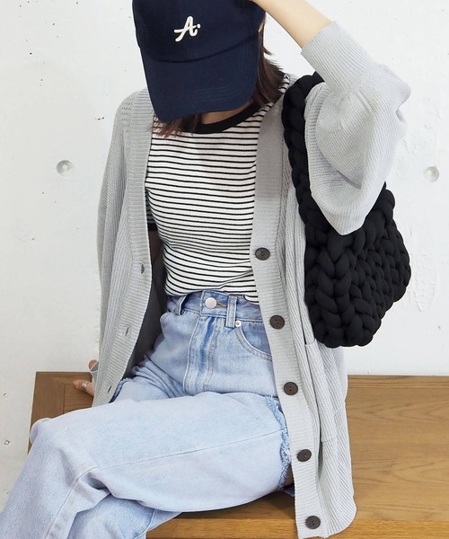 tiptop（ティップトップ）の「【ラメシアー登場】変わり編みシアーBIGカーディガン（カーディガン/ボレロ・レディース・グリーン系その他/オフホワイト/グレー/ブルー/ブラック/イエロー/ピンク/サックスブルー/ブラック系その他/ホワイト系その他・FREE）」の5枚目の写真