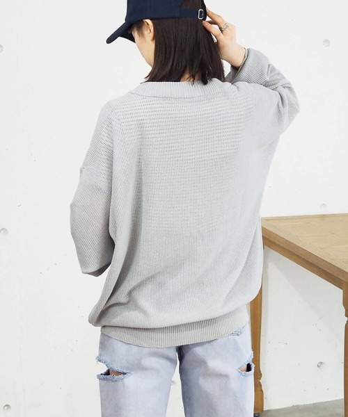 tiptop（ティップトップ）の「【ラメシアー登場】変わり編みシアーBIGカーディガン（カーディガン/ボレロ・レディース・グリーン系その他/オフホワイト/グレー/ブルー/ブラック/イエロー/ピンク/サックスブルー/ブラック系その他/ホワイト系その他・FREE）」の20枚目の写真