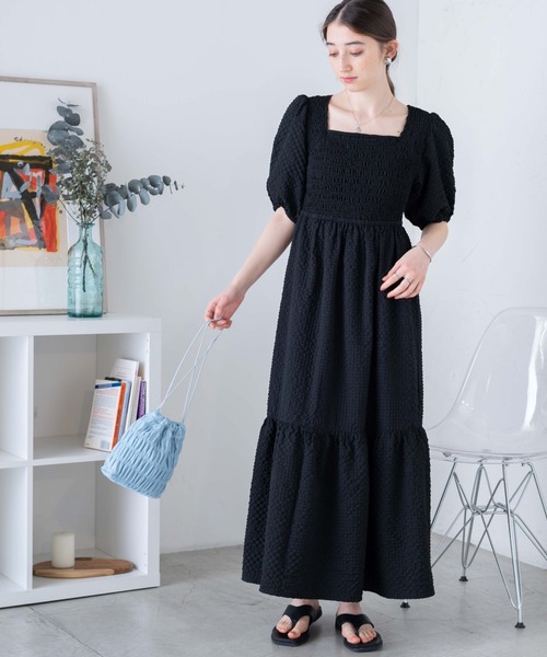 WEGO(ウィゴー)の「WEGO/【一部店限定】シャーリングロングワンピース(ワンピース・レディース・ホワイト系その他2/ブラック系その他2・FREE)」の11枚目の写真