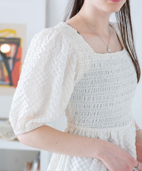 WEGO(ウィゴー)の「WEGO/【一部店限定】シャーリングロングワンピース(ワンピース・レディース・ホワイト系その他2/ブラック系その他2・FREE)」の6枚目の写真