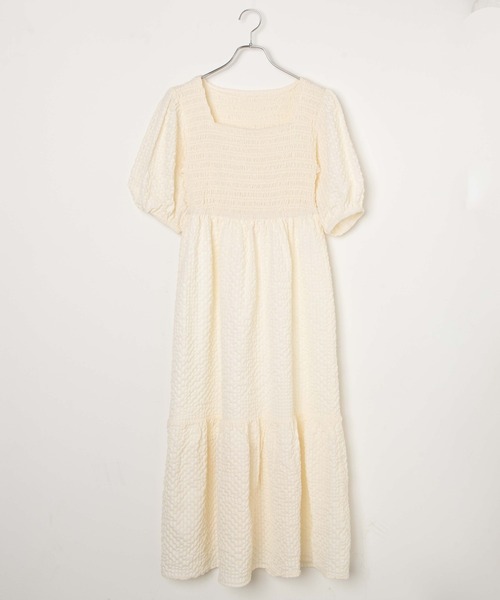 WEGO(ウィゴー)の「WEGO/【一部店限定】シャーリングロングワンピース(ワンピース・レディース・ホワイト系その他2/ブラック系その他2・FREE)」の12枚目の写真