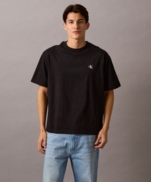 Calvin Klein（カルバン・クライン）の「【WEB限定】ユニセックス CK ロゴ リラックスフィット Tシャツ 2枚セット ホワイト×ブラック ホワイト×ブラウン（Tシャツ/カットソー）」