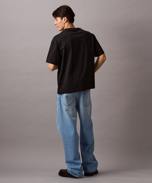 Calvin Klein(カルバン・クライン)の「【WEB限定】ユニセックス CK ロゴ リラックスフィット Tシャツ 2枚セット ホワイト×ブラック ホワイト×ブラウン(Tシャツ/カットソー・メンズ・ホワイト系その他2/ホワイト×ブラック/ホワイト×ブラウン/ブラック×ホワイト・L/M/S/XL)」の22枚目の写真