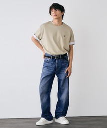 Calvin Klein（カルバン・クライン）の「【WEB限定】ユニセックス CK ロゴ リラックスフィット Tシャツ 2枚セット ホワイト×ブラック ホワイト×ベージュ（Tシャツ/カットソー）」