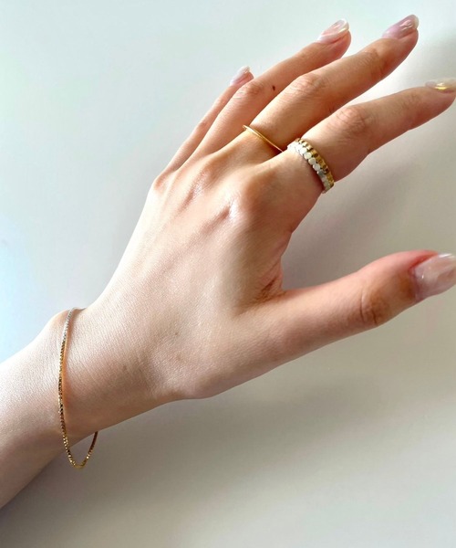 PAS TIERRA(パティエラ)の「PAS TIERRA(パティエラ)/【Lien】ベネコンビブレス(ブレスレット・レディース・シルバー×ゴールド・FREE)」の2枚目の写真