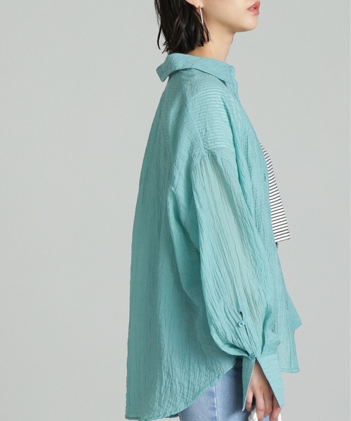 FREE'S MART（フリーズマート）の「◆シアーオーバーシャツ（シャツ/ブラウス・レディース・ホワイト/パープル/ブルー・SMALL/MEDIUM）」の5枚目の写真