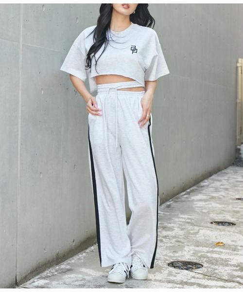 ANAP（アナップ）の「ミニ裏毛ラインデザインセットアップ（スウェット