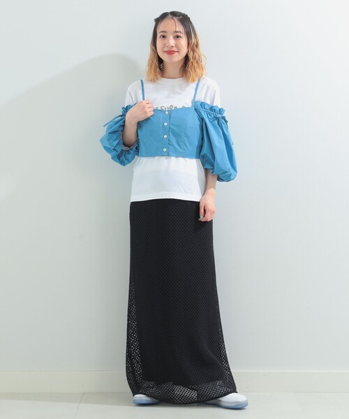 Ray BEAMS(レイビームス)の「Ray BEAMS / オフショル パフ スリーブ ビスチェ(シャツ/ブラウス・レディース・ホワイト/ブラック/ライトブルー・0/1)」の9枚目の写真