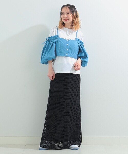 Ray BEAMS(レイビームス)の「Ray BEAMS / オフショル パフ スリーブ ビスチェ(シャツ/ブラウス・レディース・ホワイト/ブラック/ライトブルー・0/1)」の13枚目の写真