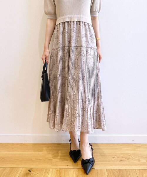 【エムズグレイシー】ニット ドッキングワンピース 花柄 伸縮性 38 エムズグレイシー✨フラワーニットドッキングワンピース 38