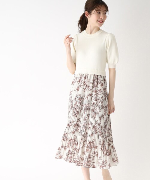 index（インデックス）の「◆ニットドッキングフラワーワンピース【洗える】（ワンピース・レディース・オフホワイト/ライトグレー/ライトブルー・36/38/40/42）」の8枚目の写真