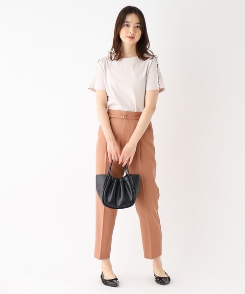 index(インデックス)の「◆シルキータッチ フェイクパールスリーブトップス【接触冷感/洗濯機洗い可】(Tシャツ/カットソー・レディース・ライトグレー/ネイビー/ライトブルー・36/38/40/42)」の22枚目の写真