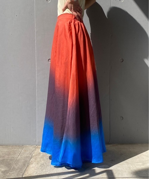 B'2nd（ビーセカンド）の「AULA AILA（スカート・レディース・グレー/オレンジ・0）」の4枚目の写真