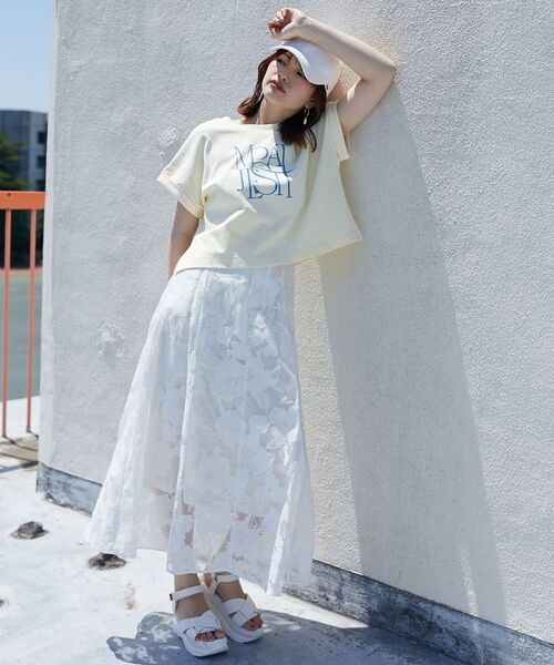 MAJESTIC LEGON(マジェスティックレゴン)の「アレンジスリーブカラーロゴTee(Tシャツ/カットソー・レディース・グリーン系その他/レッド系その他2/イエロー系その他・MEDIUM)」の4枚目の写真