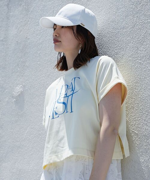 MAJESTIC LEGON(マジェスティックレゴン)の「アレンジスリーブカラーロゴTee(Tシャツ/カットソー・レディース・グリーン系その他/レッド系その他2/イエロー系その他・MEDIUM)」の9枚目の写真