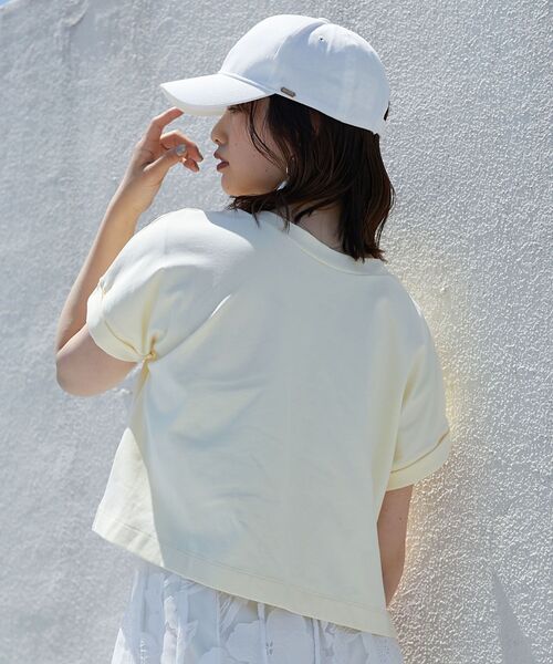 MAJESTIC LEGON(マジェスティックレゴン)の「アレンジスリーブカラーロゴTee(Tシャツ/カットソー・レディース・グリーン系その他/レッド系その他2/イエロー系その他・MEDIUM)」の11枚目の写真