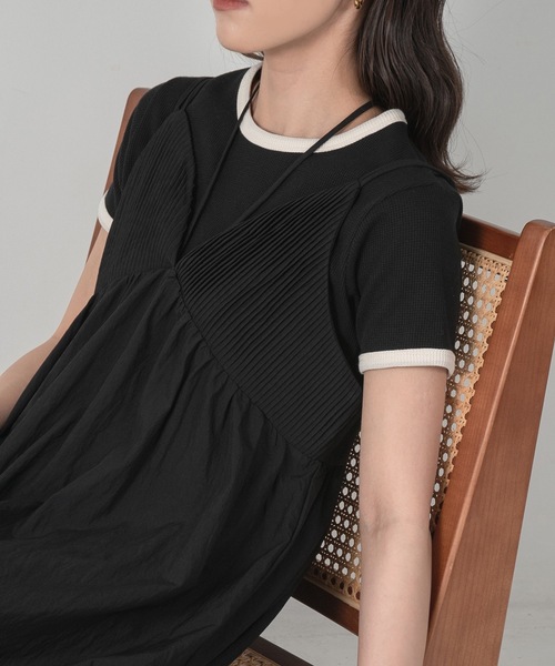 lawgy(ラウジー)の「fake waffle bi color t shirt(Tシャツ/カットソー・レディース・ブラック/アイボリー・FREE)」の2枚目の写真