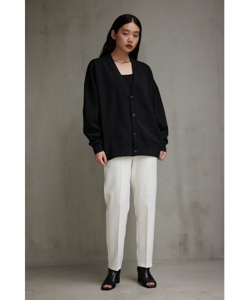 AZUL by moussy（アズールバイマウジー）の「ヴィーナステーパードパンツ（スラックス・レディース・ライトグレー/ブラック/ダークオレンジ/アイボリー/グレー/ダークグリーン・SMALL/MEDIUM/LARGE）」の10枚目の写真