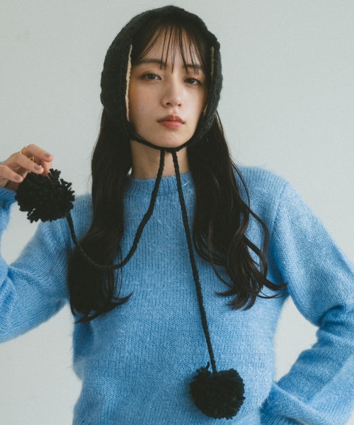 VANNIE U(ヴァニーユー)の「ポンポンニットイヤーマフ/ボア(イヤーマフ・レディース・アイボリー/ブラック/レッド/グレー・FREE)」の9枚目の写真