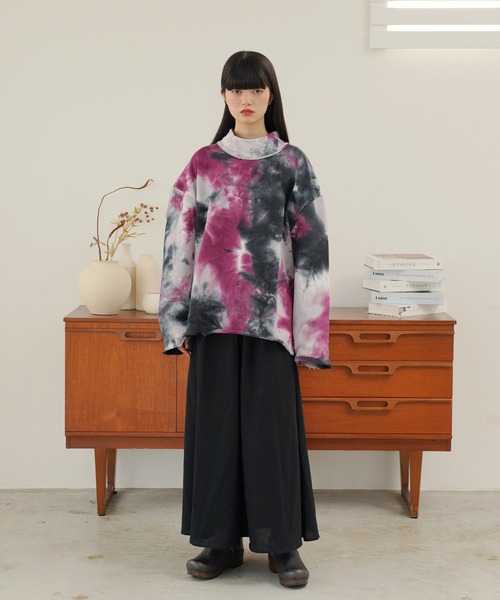 Aphlotus(アプロタス)の「カットオフデザイン ハイネックスウェット/トレーナー 無地 & ムラ染め柄(スウェット・メンズ・ブラウン/ネイビー/杢グレー/ブラック・MEDIUM/LARGE)」の21枚目の写真