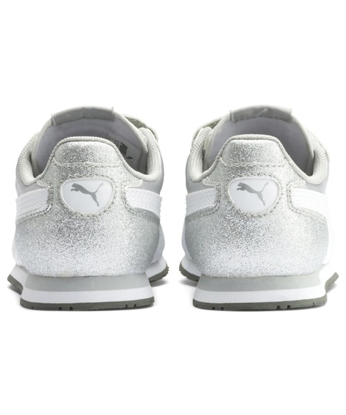 PUMA(プーマ)の「PUMA/プーマ キッズ スニーカー カバナレーサーグリップ V PS 370985(スニーカー・キッズ・ホワイト×シルバー/ブラック×シルバー・17.0cm/19.0cm/18.0cm/21.0cm/20.0cm)」の8枚目の写真
