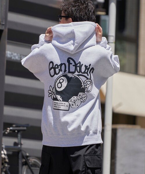 BEN DAVIS（ベンデイビス）の「BEN DAVIS/ベン デイヴィス 別注 DICE AND BALL/スウェットパーカー/スウェットフーディー/ユニセックス/裏起毛(限定展開)（パーカー・メンズ・サックスブルー/オフホワイト/ライトグレー/ブラック・LARGE/MEDIUM/X-LARGE）」の6枚目の写真