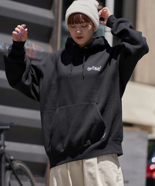 BEN DAVIS（ベンデイビス）の「BEN DAVIS/ベン デイヴィス 別注 DICE AND BALL/スウェットパーカー/スウェットフーディー/ユニセックス/裏起毛(限定展開)（パーカー・メンズ・サックスブルー/オフホワイト/ライトグレー/ブラック・LARGE/MEDIUM/X-LARGE）」の9枚目の写真