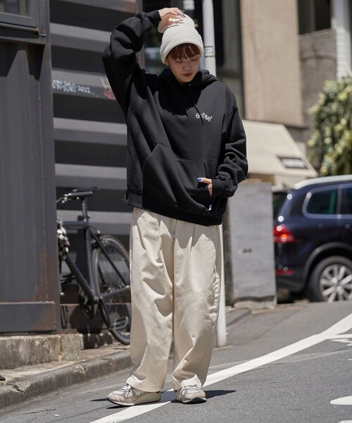 BEN DAVIS（ベンデイビス）の「BEN DAVIS/ベン デイヴィス 別注 DICE AND BALL/スウェットパーカー/スウェットフーディー/ユニセックス/裏起毛(限定展開)（パーカー・メンズ・サックスブルー/オフホワイト/ライトグレー/ブラック・LARGE/MEDIUM/X-LARGE）」の11枚目の写真