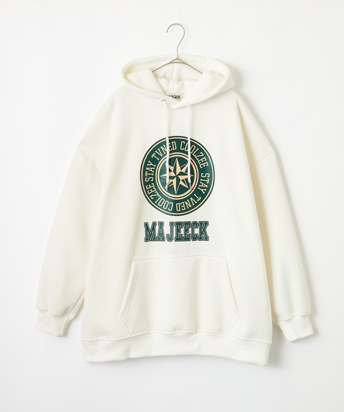 BASQUE magenta(バスクマゼンタ)の「BIGカレッジロゴプリント オーバーサイズプルオーバーパーカー(パーカー・メンズ・ブラック/グレー/ホワイト・FREE)」の19枚目の写真