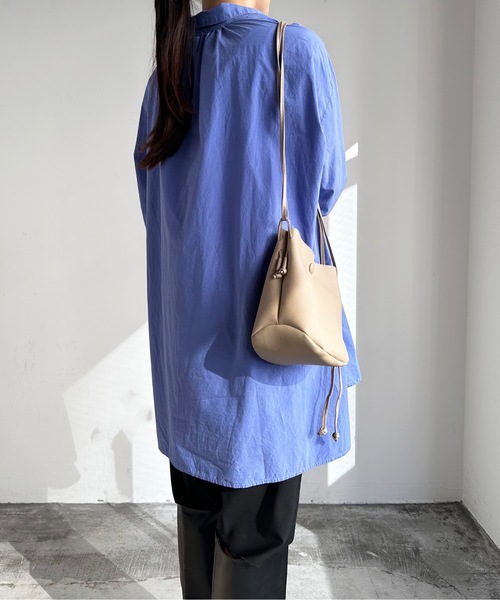 AT CREATION（アットクリエイション）の「EM:軽量160g アイリスショルダー（ショルダーバッグ・レディース・ベージュ/ブラック/サックスブルー/アイボリー/カーキ・FREE）」の16枚目の写真