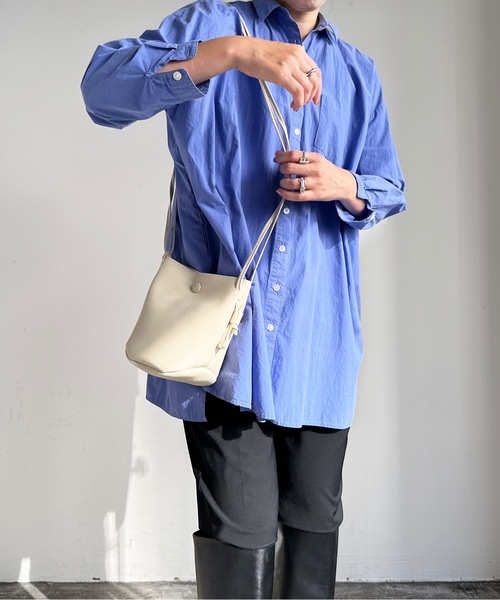 AT CREATION（アットクリエイション）の「EM:軽量160g アイリスショルダー（ショルダーバッグ・レディース・ベージュ/ブラック/サックスブルー/アイボリー/カーキ・FREE）」の17枚目の写真