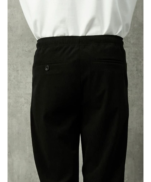 TRANS CONTINENTS（トランスコンチネンツ）の「TRANS CONTINENTS　太畝コーデュロイ　セットアップイージーパンツ　ブラック/ベージュ（スラックス・メンズ・ブラック/ベージュ・S/L/LL/M）」の9枚目の写真