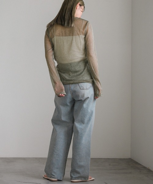 select MOCA(セレクトモカ)の「ラメシアートップス(Tシャツ/カットソー・レディース・グレイッシュベージュ/カーキ/グレー/オフホワイト・FREE)」の14枚目の写真