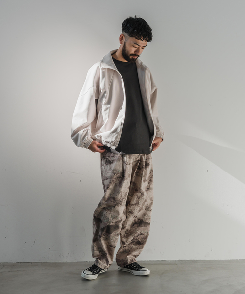 EDIFICE（エディフィス）の「【A-TACS / エータックス】カモフラージュ バルーンフィット イージーパンツ（その他パンツ・メンズ・ベージュ・LARGE/MEDIUM）」の3枚目の写真