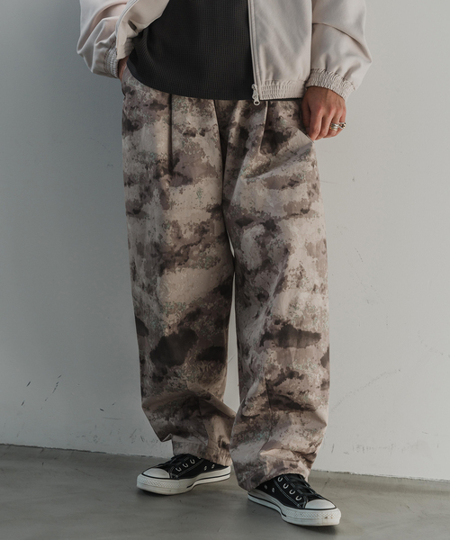 EDIFICE（エディフィス）の「【A-TACS / エータックス】カモフラージュ バルーンフィット イージーパンツ（その他パンツ・メンズ・ベージュ・LARGE/MEDIUM）」の7枚目の写真