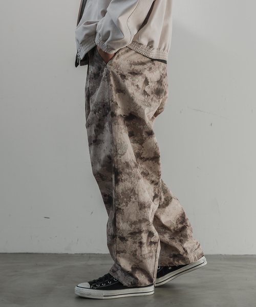 EDIFICE（エディフィス）の「【A-TACS / エータックス】カモフラージュ バルーンフィット イージーパンツ（その他パンツ・メンズ・ベージュ・LARGE/MEDIUM）」の8枚目の写真