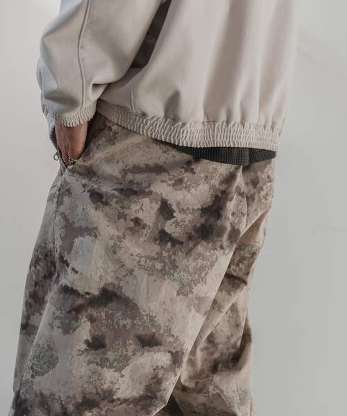 EDIFICE（エディフィス）の「【A-TACS / エータックス】カモフラージュ バルーンフィット イージーパンツ（その他パンツ・メンズ・ベージュ・LARGE/MEDIUM）」の10枚目の写真