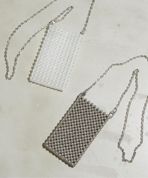 THE YOn（ザヨン）の「ビーズデザインスマホショルダーポーチ（ショルダーバッグ・レディース・シルバー/クリア・FREE）」の3枚目の写真