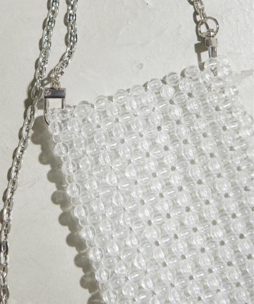THE YOn（ザヨン）の「ビーズデザインスマホショルダーポーチ（ショルダーバッグ・レディース・シルバー/クリア・FREE）」の18枚目の写真
