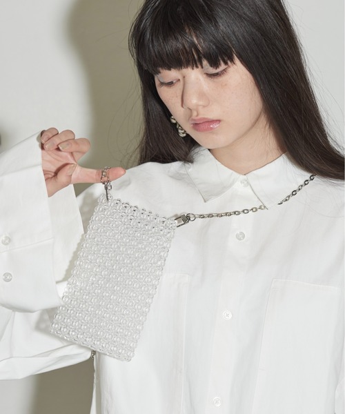 THE YOn（ザヨン）の「ビーズデザインスマホショルダーポーチ（ショルダーバッグ・レディース・シルバー/クリア・FREE）」の16枚目の写真