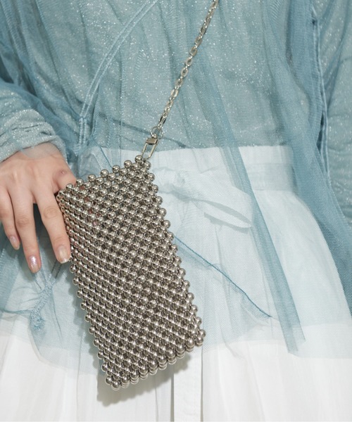 THE YOn（ザヨン）の「ビーズデザインスマホショルダーポーチ（ショルダーバッグ・レディース・シルバー/クリア・FREE）」の8枚目の写真