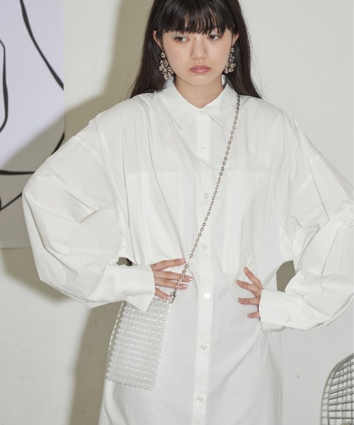 THE YOn（ザヨン）の「ビーズデザインスマホショルダーポーチ（ショルダーバッグ・レディース・シルバー/クリア・FREE）」の14枚目の写真