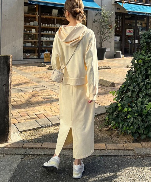 パーカー×スウェットスカートセットアップ（ワンピース