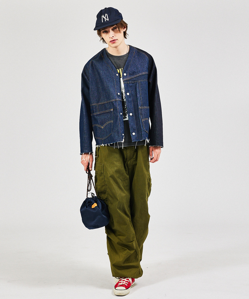 UNIVERSAL OVERALL（ユニバーサルオーバーオール）の「【UNIVERSALOVERALL / ユニバーサルオーバーオール】zile nylon pouch / ショルダー巾着バック / UVO-023A（ボディバッグ/ウエストポーチ・メンズ・チャコールグレー/ブラック/ネイビー・フリー）」の18枚目の写真