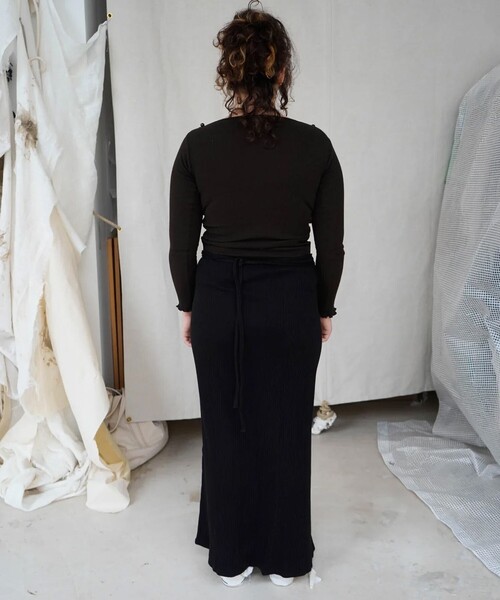 BASERANGE（ベースレンジ）の「Baserange/ベースレンジ BRIG SKIRT / SKBR-RIB-000 / ラップスカート（スカート・レディース・ブラック・SMALL）」の4枚目の写真