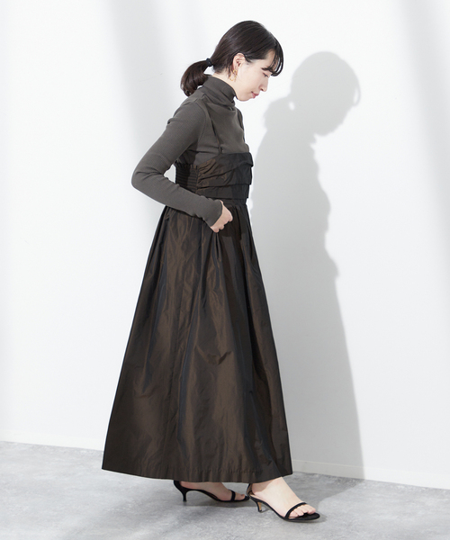 journal standard L'essage（ジャーナルスタンダードレサージュ）の「メモリータフタキャミワンピース（ワンピース・レディース・ブラック/ブラウン・FREE）」の11枚目の写真