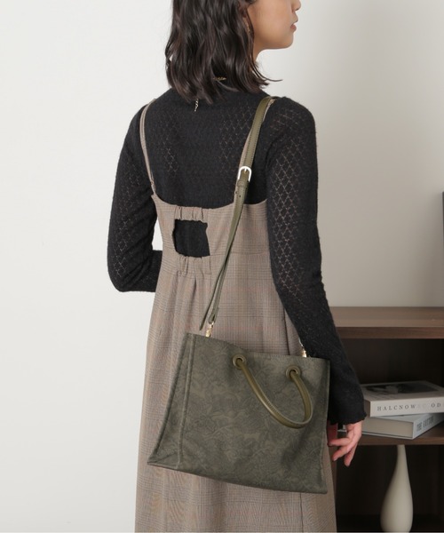 FREE'S MART(フリーズマート)の「◇エンボスペイズリーバッグ(トートバッグ・レディース・ブラック/ブラウン/カーキ・フリ-)」の22枚目の写真