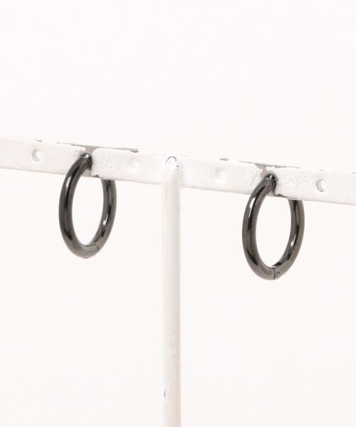B.I.D.（ビーアイディー）の「《Stainless》 Hoop Ear Crip（イヤリング・レディース・ゴールド/シルバー/ブラック・FREE）」の11枚目の写真