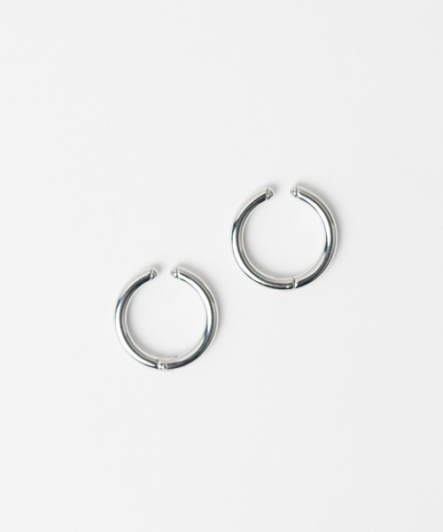 B.I.D.（ビーアイディー）の「《Stainless》 Hoop Ear Crip（イヤリング・レディース・ゴールド/シルバー/ブラック・FREE）」の2枚目の写真